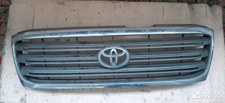 Решетка радиатора