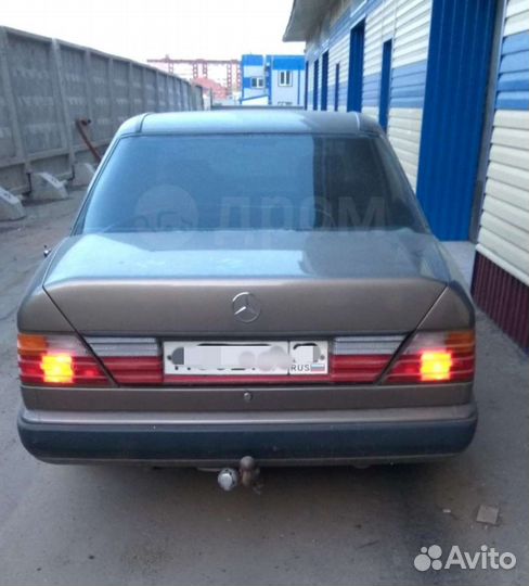 Бленда Mercedes w124