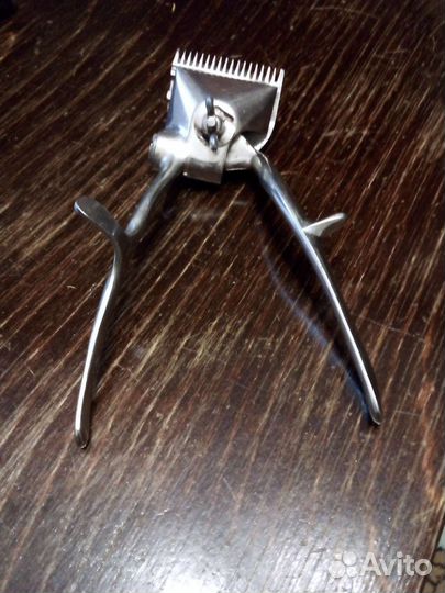 Машинка для стрижки волос