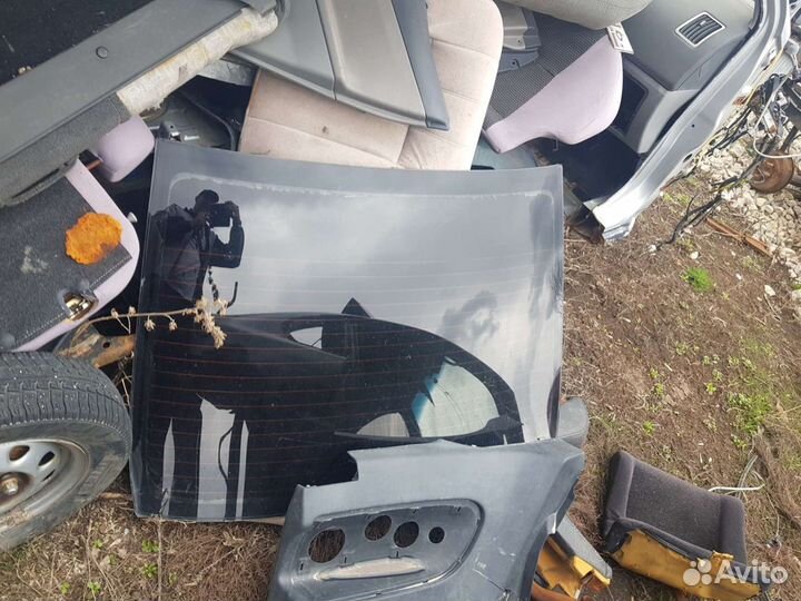 Заднее стекло хонда прелюд 4