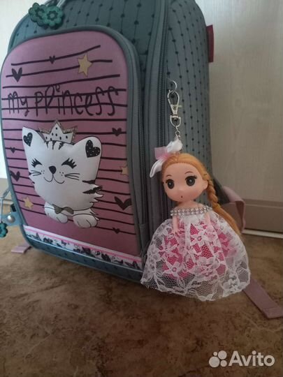 Школьный рюкзак для девочки