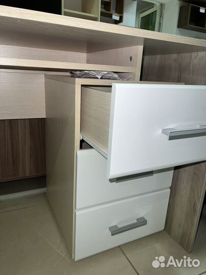 Стол компьютерный Симба