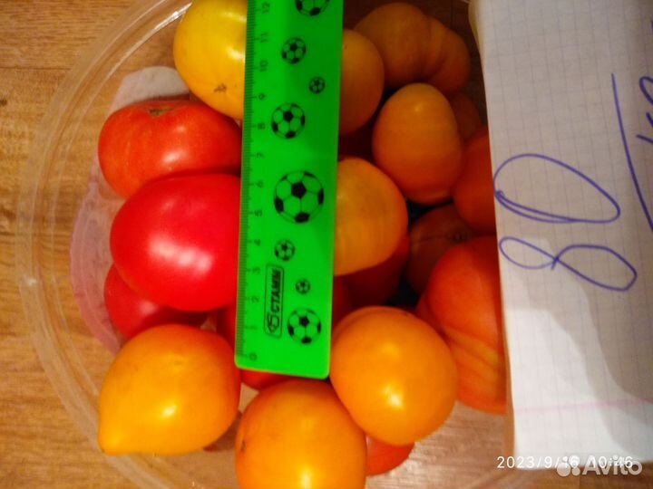 Помидоры, яблоки, тыквы