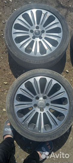 Продаются диски