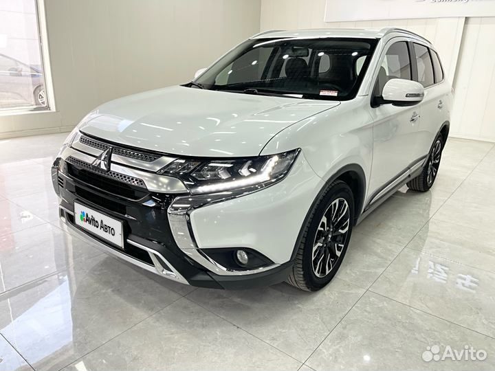 Mitsubishi Outlander 2.4 CVT, 2021, 45 000 км