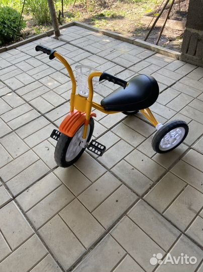 Трехколесный велосипед Зубренок