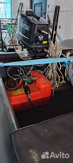 Пвх лодка Адмирал с мотором и прицепом