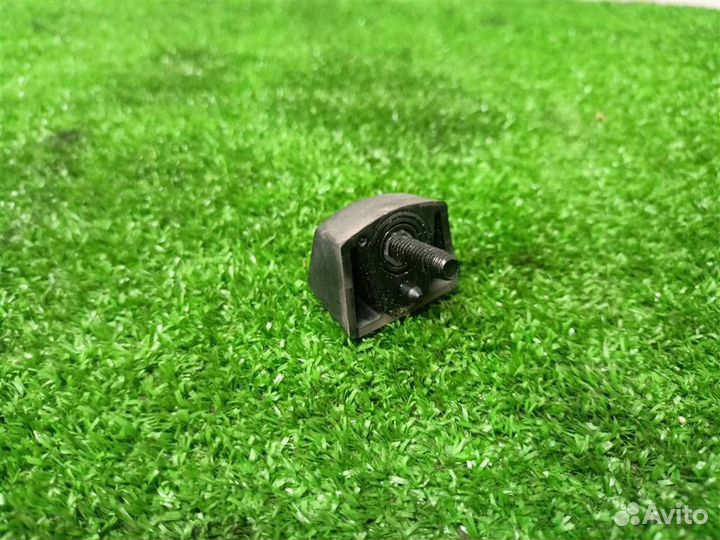 Упор Audi Allroad quattro 2012