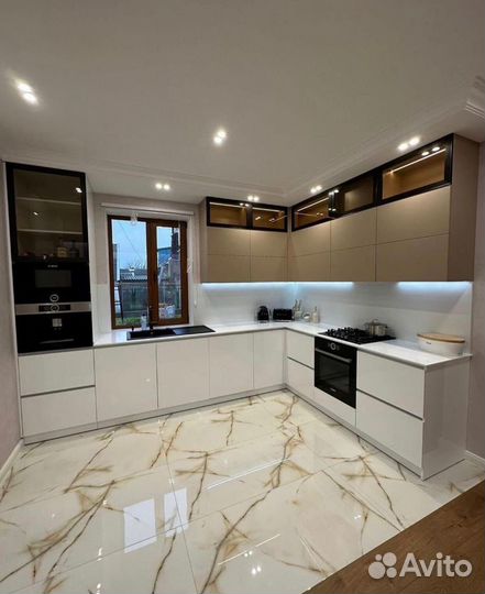 Кухонный гарнитур