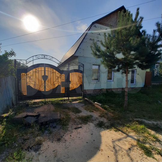 Дом 82 м² на участке 6 сот.