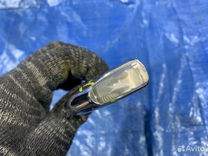 Маячок на крыло передний правый Toyota Mark Ii