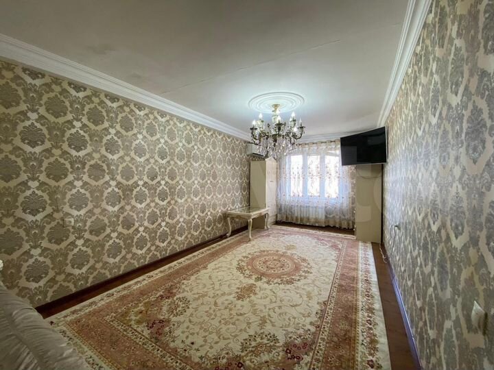 2-к. квартира, 57 м², 4/5 эт.