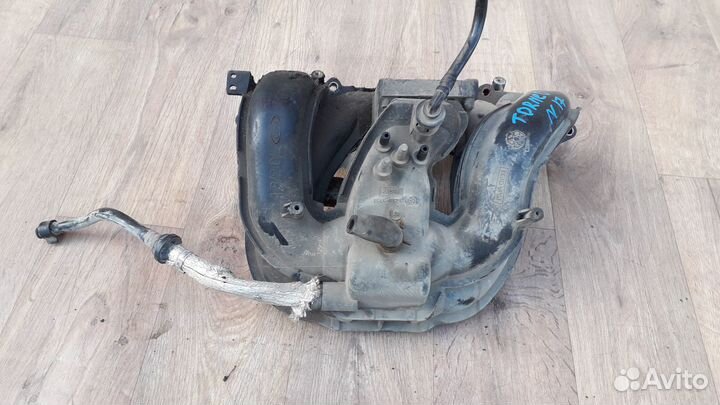 Коллектор впускной №17 Transit/Tourneo Connect