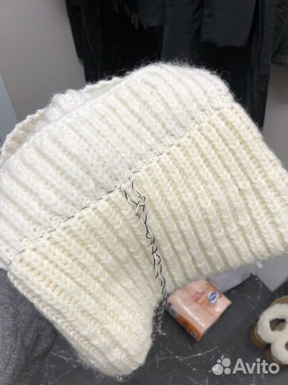 Балаклава вязаная белая