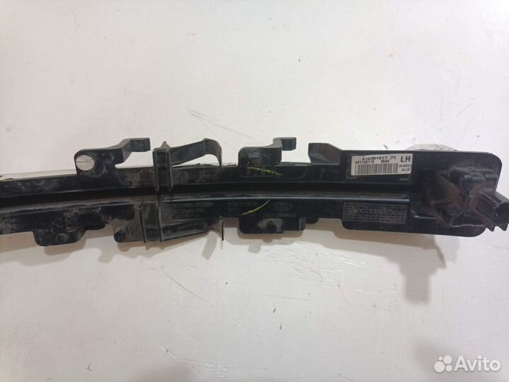 Фара противотуманная левая Ford Fiesta, Mk6