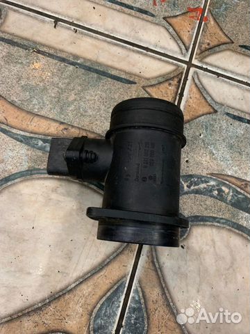 Расходомер воздуха Volkswagen Passat B5