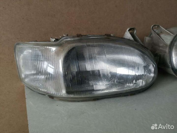 Фары Ford Escort 5