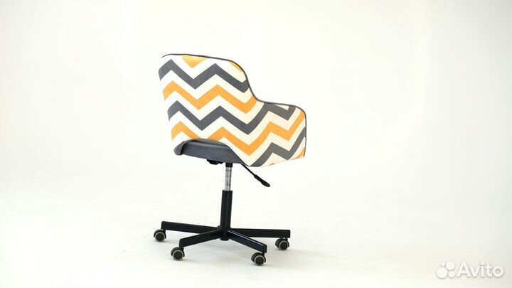 Кресло компьютерное Бюрократ велюр