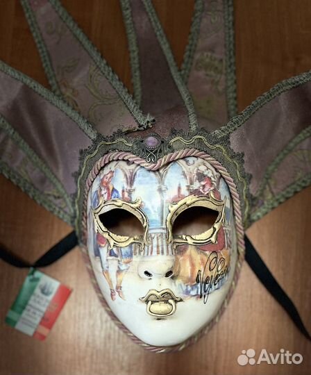Маска венецианская интерьерная