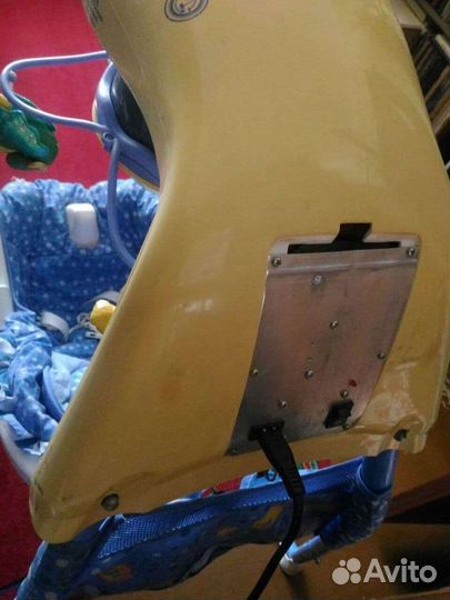 Детская качелька FisherPrice Cradle Swing Aquarium