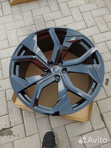 R22/5*112 Audi Q8RS, Q7, Q5, A8, VW Touareg