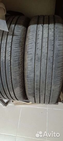 Goodyear EfficientGrip Performance 225/55 R19 19