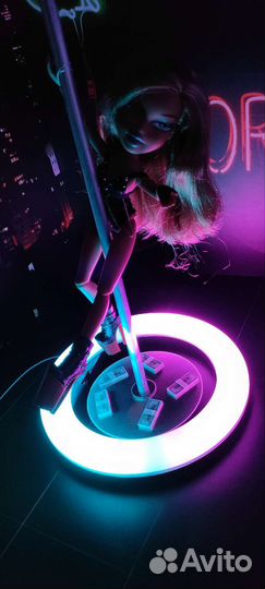 Пилон для кукол формата 1/6