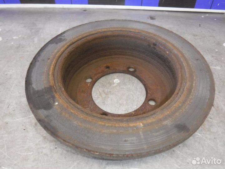 Тормозной диск задний правый Mitsubishi Lancer 9