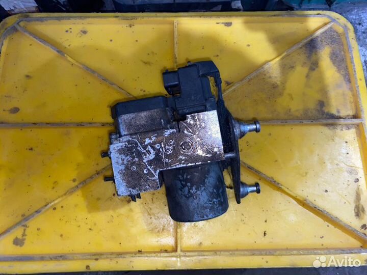 Блок abs Volkswagen Lt 2.5 AVR/ANJ 2003