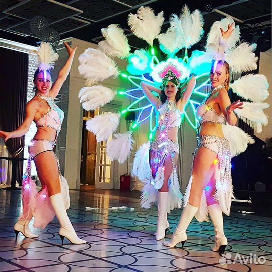 Артисты на праздник