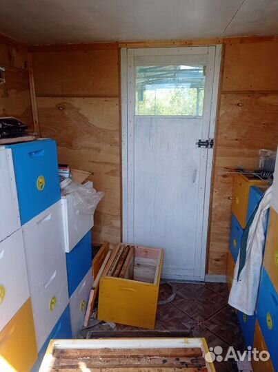 Прицеп для перевозки пчел, павильон