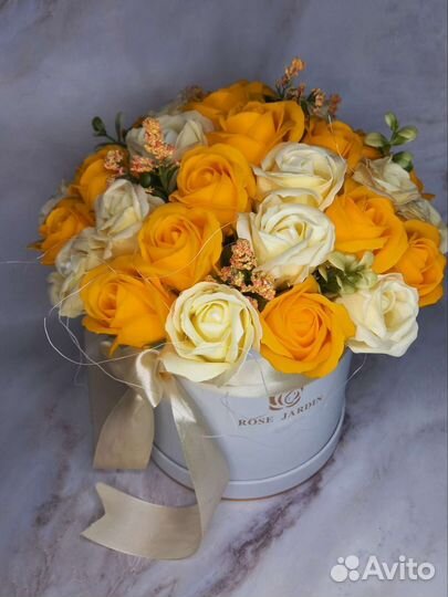 Букет цветов из мыльных роз