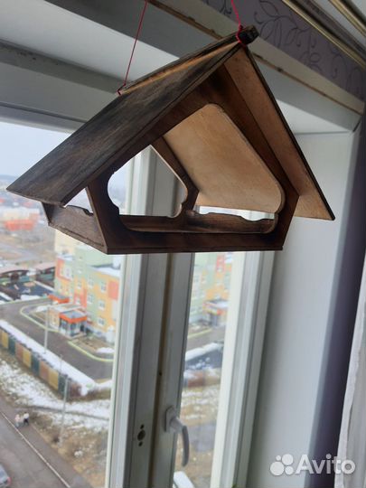 Кормушка для птиц поделка