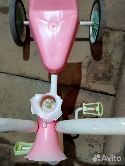 Детский трехколесный велосипед бу