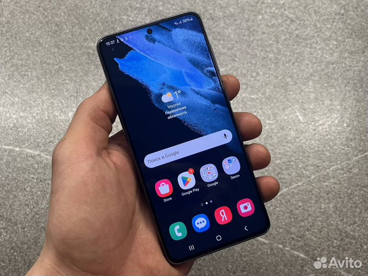 Samsung Galaxy S21, 8/128 ГБ