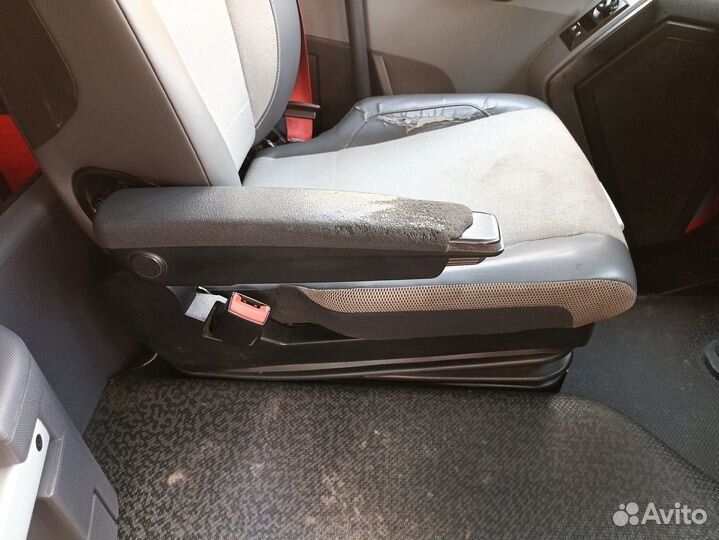 Сиденье водительское пневматическое Renault T