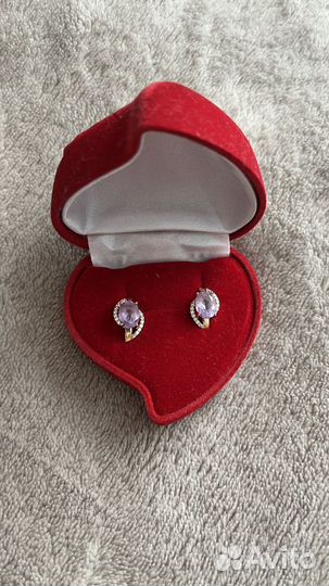 Золотые серьги