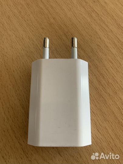 Сетевое зарядное устройство apple