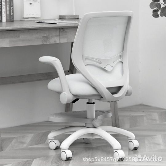 Детское Компьютерное регулируемое кресло Lott M3