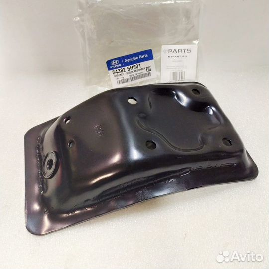 Кронштейн амортизат переднего Hyundai 543825H001