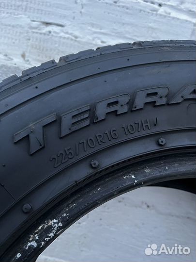 Nitto Dura Grappler 225/70 R16 107H