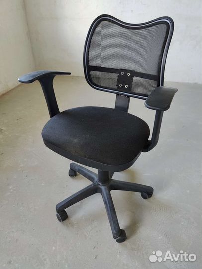 Компьютерное кресло