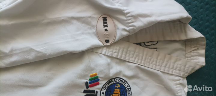 Форма для тхэквондо добок 7-8 лет