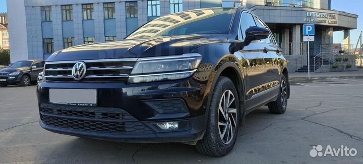 Volkswagen Tiguan 2.0 AMT, 2018, 110 000 км