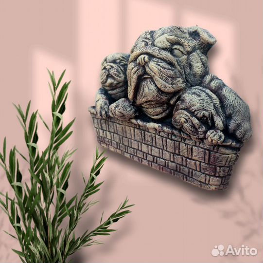 Английские бульдоги. Панно. Авторская работа