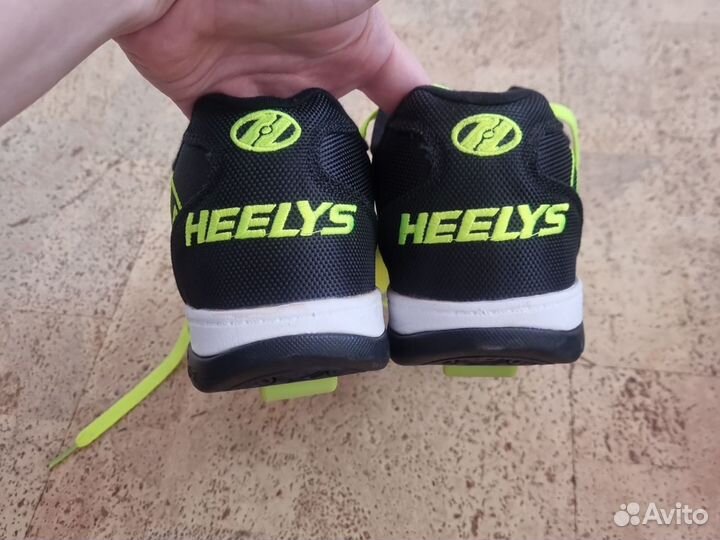 Роликовые кроссовки heelys Spit JR 36,5