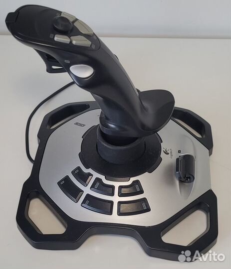 Игровой джойстик Logitech xtreme 3D PRO