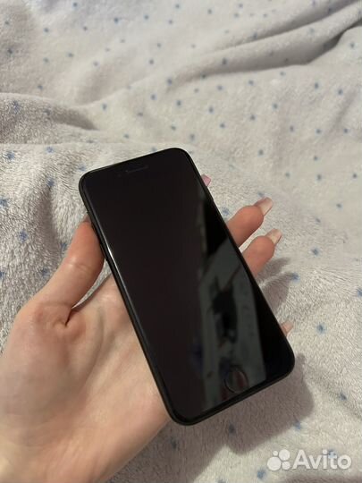 iPhone 7, 128 ГБ