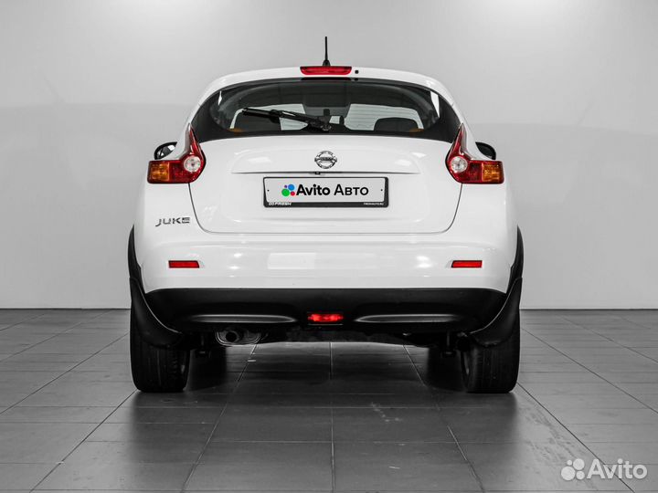 Nissan Juke 1.6 CVT, 2012, 176 299 км