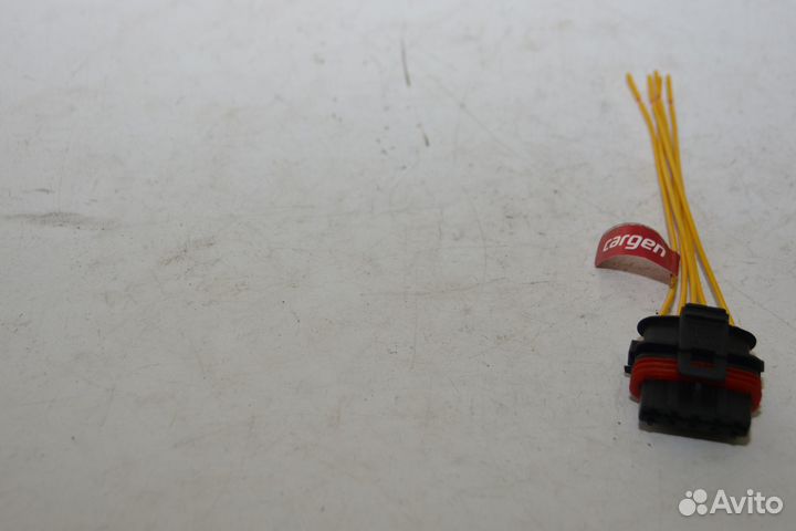 Колодка на дмрв Bosch 5-контактн.с проводами ваз